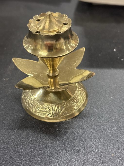 Brass Pathi Stand Lotus - 1
