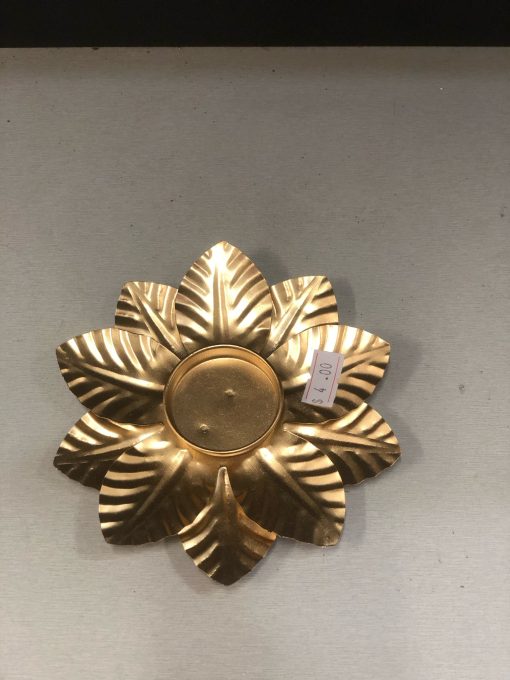 Metal Flower Shaped Tea Light Holder