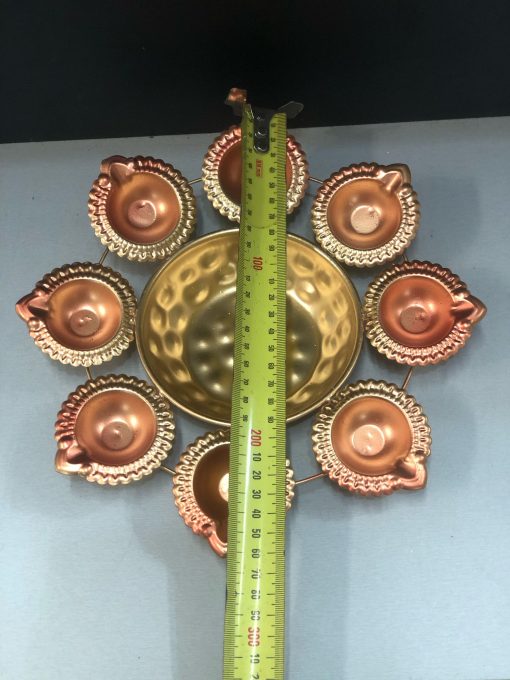 Decorative Beautiful Handcrafted Round Leaf Border Designer Uruli 30 Cm