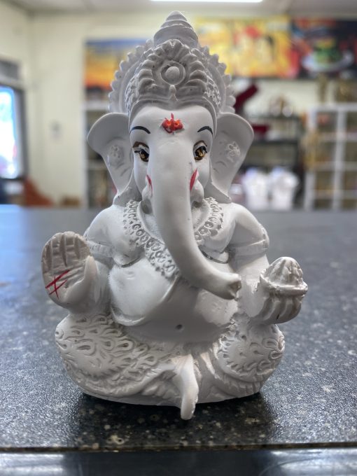 White Resin Lord Ganesh Statue Dashboard Idol White Resin Lord Ganesh Statue Dashboard Idol