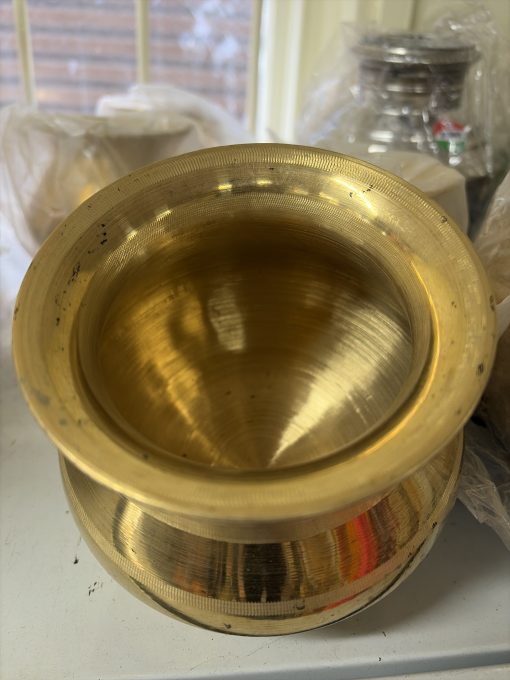 Brass Heavy Gundi Kansa Handi Gundu 900ml