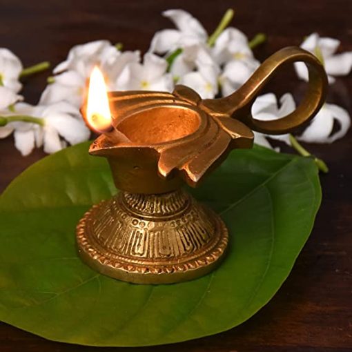Brass Lotus Shape On Stand Handle Oil Lamp Diya Brass Lotus Shape On Stand Handle Oil Lamp Diya