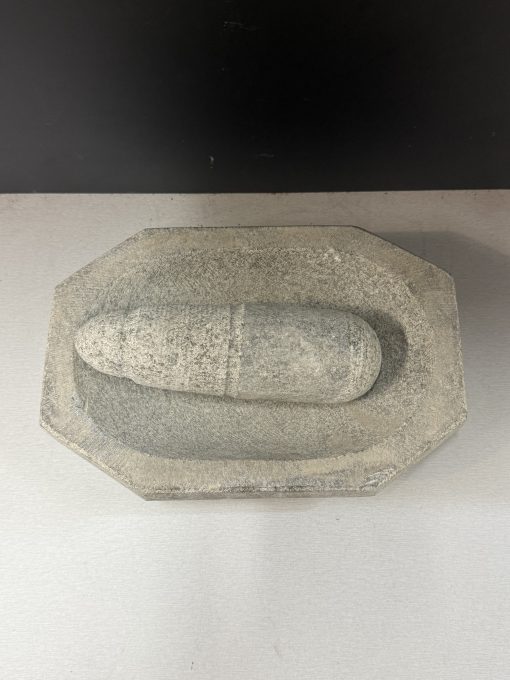 : Aattukal / Stone Grinder