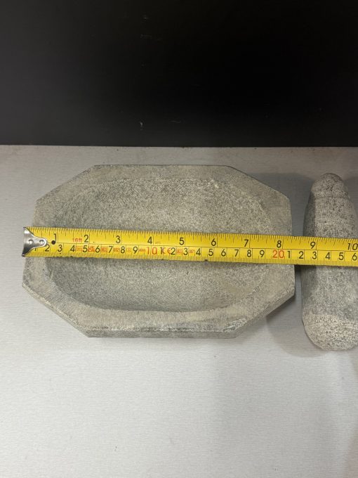 Aattukal / Stone Grinder