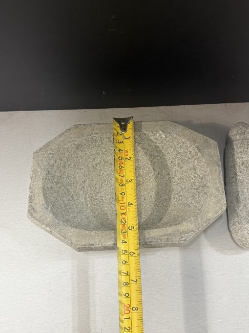Aattukal / Stone Grinder
