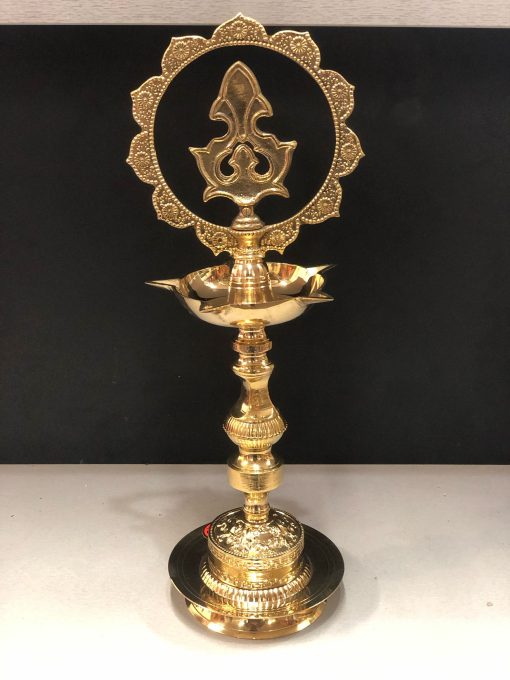 Brass Kutthu Vilaku 30 Cm Brass Kutthu Vilaku 39 Cm