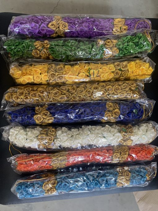 Multicolour Artificial Flower Gajra Mogra (Pack Of 1) Multicolour Artificial Flower Gajra Mogra (Pack Of 1)