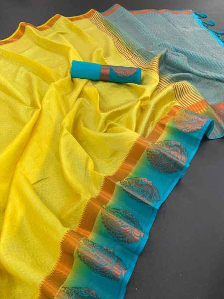 White and Gold Soft Kanjivaram Silk Saree All Over Saree With Jalar