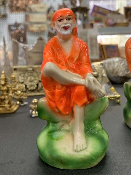 Sai Baba Statue