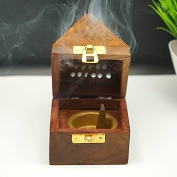 Amzgear Pyramid Wooden Shape Incense Holder | Dhoop Batti Stand | Fragrance Stand Holder | Ash Catcher/Agar Batti Holder for Home Decor,Office,Yoga,Meditation,Pooja,Aromatherapy Pack of 1