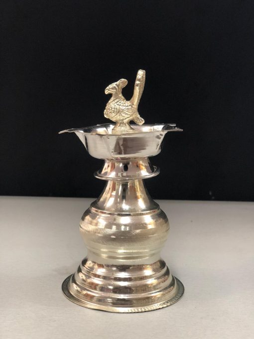 German Silver Annapakshi Kuthu Vilakku Oil Lamp / Diya 14 cm German Silver Annapakshi Kuthu Vilakku Oil Lamp / Diya 14 cm