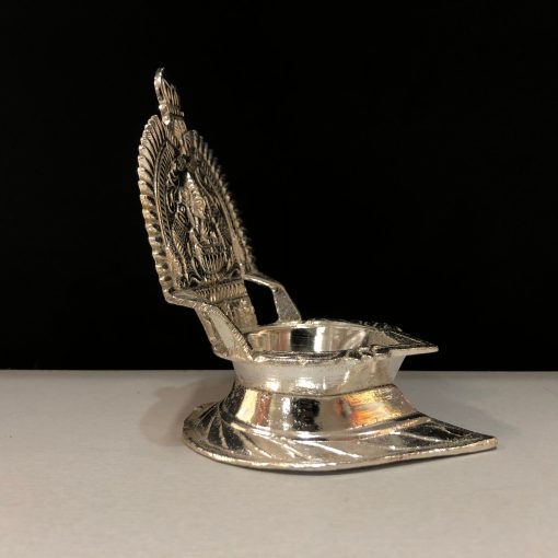 German Silver Kamatchi Vilakku