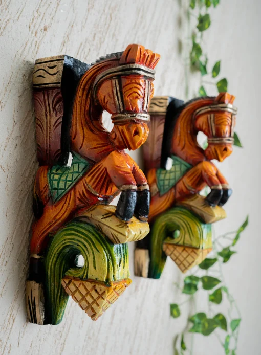 Wooden Carved Horse Bracket - 12 Inch - Pack of 1 Wooden Carved Horse Bracket - 12 Inch - Pack of 1