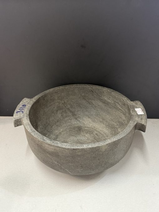Stone pre seasoned Kadai/ Pot / Cooking Vessel (24cm)