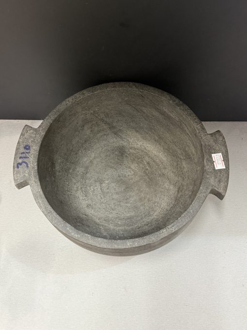 Stone pre seasoned Kadai/ Pot / Cooking Vessel (24cm)